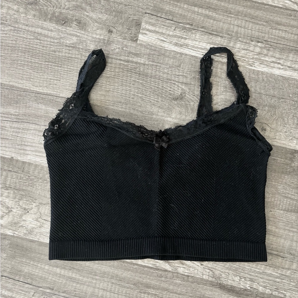 Comfy Black Lace Trim Crop tank Top